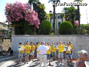 [P19] Fanfara canta intr-o duminica dimineata, pe faleza din Lazise » foto by bitnic
 - 
<span class="allrVoted glyphicon glyphicon-heart hidden" id="av445246"></span>
<a class="m-l-10 hidden" id="sv445246" onclick="voting_Foto_DelVot(,445246,14770)" role="button">șterge vot <span class="glyphicon glyphicon-remove"></span></a>
<a id="v9445246" class=" c-red"  onclick="voting_Foto_SetVot(445246)" role="button"><span class="glyphicon glyphicon-heart-empty"></span> <b>LIKE</b> = Votează poza</a> <img class="hidden"  id="f445246W9" src="/imagini/loader.gif" border="0" /><span class="AjErrMes hidden" id="e445246ErM"></span>