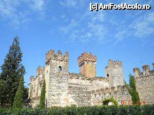 [P06] Castelul vazut din exterior » foto by bitnic
 - 
<span class="allrVoted glyphicon glyphicon-heart hidden" id="av445216"></span>
<a class="m-l-10 hidden" id="sv445216" onclick="voting_Foto_DelVot(,445216,14770)" role="button">șterge vot <span class="glyphicon glyphicon-remove"></span></a>
<a id="v9445216" class=" c-red"  onclick="voting_Foto_SetVot(445216)" role="button"><span class="glyphicon glyphicon-heart-empty"></span> <b>LIKE</b> = Votează poza</a> <img class="hidden"  id="f445216W9" src="/imagini/loader.gif" border="0" /><span class="AjErrMes hidden" id="e445216ErM"></span>