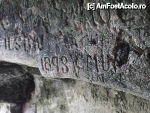 [P15] Vandalism! Dar daca vandalul e de acum 120 de ani?  » foto by DanCld
 - 
<span class="allrVoted glyphicon glyphicon-heart hidden" id="av453552"></span>
<a class="m-l-10 hidden" id="sv453552" onclick="voting_Foto_DelVot(,453552,14774)" role="button">șterge vot <span class="glyphicon glyphicon-remove"></span></a>
<a id="v9453552" class=" c-red"  onclick="voting_Foto_SetVot(453552)" role="button"><span class="glyphicon glyphicon-heart-empty"></span> <b>LIKE</b> = Votează poza</a> <img class="hidden"  id="f453552W9" src="/imagini/loader.gif" border="0" /><span class="AjErrMes hidden" id="e453552ErM"></span>