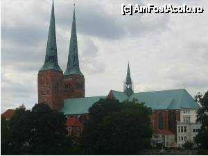 [P10] Lubeck, Germania – St. Mary's Church » foto by iccata
 - 
<span class="allrVoted glyphicon glyphicon-heart hidden" id="av445403"></span>
<a class="m-l-10 hidden" id="sv445403" onclick="voting_Foto_DelVot(,445403,14776)" role="button">șterge vot <span class="glyphicon glyphicon-remove"></span></a>
<a id="v9445403" class=" c-red"  onclick="voting_Foto_SetVot(445403)" role="button"><span class="glyphicon glyphicon-heart-empty"></span> <b>LIKE</b> = Votează poza</a> <img class="hidden"  id="f445403W9" src="/imagini/loader.gif" border="0" /><span class="AjErrMes hidden" id="e445403ErM"></span>