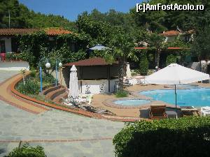 [P07] piscina » foto by mbrandusa
 - 
<span class="allrVoted glyphicon glyphicon-heart hidden" id="av664071"></span>
<a class="m-l-10 hidden" id="sv664071" onclick="voting_Foto_DelVot(,664071,14783)" role="button">șterge vot <span class="glyphicon glyphicon-remove"></span></a>
<a id="v9664071" class=" c-red"  onclick="voting_Foto_SetVot(664071)" role="button"><span class="glyphicon glyphicon-heart-empty"></span> <b>LIKE</b> = Votează poza</a> <img class="hidden"  id="f664071W9" src="/imagini/loader.gif" border="0" /><span class="AjErrMes hidden" id="e664071ErM"></span>
