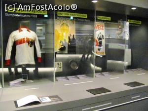 [P05] Vitrina dedicata istoriei: Republica de la Weimar, Al treilea Reich, perioada de divizare a tarii » foto by Radu Tudoran
 - 
<span class="allrVoted glyphicon glyphicon-heart hidden" id="av746517"></span>
<a class="m-l-10 hidden" id="sv746517" onclick="voting_Foto_DelVot(,746517,14797)" role="button">șterge vot <span class="glyphicon glyphicon-remove"></span></a>
<a id="v9746517" class=" c-red"  onclick="voting_Foto_SetVot(746517)" role="button"><span class="glyphicon glyphicon-heart-empty"></span> <b>LIKE</b> = Votează poza</a> <img class="hidden"  id="f746517W9" src="/imagini/loader.gif" border="0" /><span class="AjErrMes hidden" id="e746517ErM"></span>