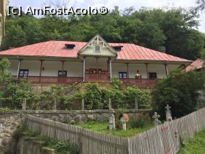 [P14] Mănăstirea Stânișoara - chilii » foto by ANILU
 - 
<span class="allrVoted glyphicon glyphicon-heart hidden" id="av992057"></span>
<a class="m-l-10 hidden" id="sv992057" onclick="voting_Foto_DelVot(,992057,14806)" role="button">șterge vot <span class="glyphicon glyphicon-remove"></span></a>
<a id="v9992057" class=" c-red"  onclick="voting_Foto_SetVot(992057)" role="button"><span class="glyphicon glyphicon-heart-empty"></span> <b>LIKE</b> = Votează poza</a> <img class="hidden"  id="f992057W9" src="/imagini/loader.gif" border="0" /><span class="AjErrMes hidden" id="e992057ErM"></span>