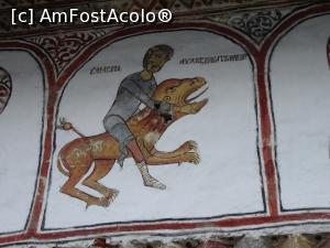 [P17] Samson ucigând fiara cu mâinile goale - Biserica „Intrarea Maicii Domnului în Biserică” - Chiciora, Păușești-Măglași.  » foto by tata123 🔱
 - 
<span class="allrVoted glyphicon glyphicon-heart hidden" id="av990918"></span>
<a class="m-l-10 hidden" id="sv990918" onclick="voting_Foto_DelVot(,990918,14806)" role="button">șterge vot <span class="glyphicon glyphicon-remove"></span></a>
<a id="v9990918" class=" c-red"  onclick="voting_Foto_SetVot(990918)" role="button"><span class="glyphicon glyphicon-heart-empty"></span> <b>LIKE</b> = Votează poza</a> <img class="hidden"  id="f990918W9" src="/imagini/loader.gif" border="0" /><span class="AjErrMes hidden" id="e990918ErM"></span>