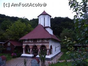 [P18] Biserica „Sfinții Voievozi” – Olănești, Valea Caselor » foto by tata123 🔱
 - 
<span class="allrVoted glyphicon glyphicon-heart hidden" id="av990919"></span>
<a class="m-l-10 hidden" id="sv990919" onclick="voting_Foto_DelVot(,990919,14806)" role="button">șterge vot <span class="glyphicon glyphicon-remove"></span></a>
<a id="v9990919" class=" c-red"  onclick="voting_Foto_SetVot(990919)" role="button"><span class="glyphicon glyphicon-heart-empty"></span> <b>LIKE</b> = Votează poza</a> <img class="hidden"  id="f990919W9" src="/imagini/loader.gif" border="0" /><span class="AjErrMes hidden" id="e990919ErM"></span>