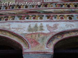 [P05] Motive animaliere - Biserica „Sf. Nicolae” - Coasta, Păușești-Măglași.  » foto by tata123 🔱
 - 
<span class="allrVoted glyphicon glyphicon-heart hidden" id="av990906"></span>
<a class="m-l-10 hidden" id="sv990906" onclick="voting_Foto_DelVot(,990906,14806)" role="button">șterge vot <span class="glyphicon glyphicon-remove"></span></a>
<a id="v9990906" class=" c-red"  onclick="voting_Foto_SetVot(990906)" role="button"><span class="glyphicon glyphicon-heart-empty"></span> <b>LIKE</b> = Votează poza</a> <img class="hidden"  id="f990906W9" src="/imagini/loader.gif" border="0" /><span class="AjErrMes hidden" id="e990906ErM"></span>