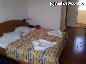 [P02] Poze de ansamblu cu toate cele prin camera - inca nu venise patutul suplimentar » foto by ariciu*
 - 
<span class="allrVoted glyphicon glyphicon-heart hidden" id="av446677"></span>
<a class="m-l-10 hidden" id="sv446677" onclick="voting_Foto_DelVot(,446677,14810)" role="button">șterge vot <span class="glyphicon glyphicon-remove"></span></a>
<a id="v9446677" class=" c-red"  onclick="voting_Foto_SetVot(446677)" role="button"><span class="glyphicon glyphicon-heart-empty"></span> <b>LIKE</b> = Votează poza</a> <img class="hidden"  id="f446677W9" src="/imagini/loader.gif" border="0" /><span class="AjErrMes hidden" id="e446677ErM"></span>