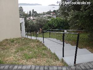 [P07] minunata priveliste de langa bungalowul in care eram cazat. 
din balcon nu vedeam decat un mare copac care imi acoperea peisajul... :( ( » foto by Un Turist Roman
 - 
<span class="allrVoted glyphicon glyphicon-heart hidden" id="av520389"></span>
<a class="m-l-10 hidden" id="sv520389" onclick="voting_Foto_DelVot(,520389,14842)" role="button">șterge vot <span class="glyphicon glyphicon-remove"></span></a>
<a id="v9520389" class=" c-red"  onclick="voting_Foto_SetVot(520389)" role="button"><span class="glyphicon glyphicon-heart-empty"></span> <b>LIKE</b> = Votează poza</a> <img class="hidden"  id="f520389W9" src="/imagini/loader.gif" border="0" /><span class="AjErrMes hidden" id="e520389ErM"></span>