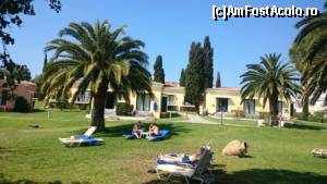 [P13] Unul dintre motivele pentru care gaseai in fiecare dimineata loc pe plaja : britanicii prefera gazonul » foto by batman
 - 
<span class="allrVoted glyphicon glyphicon-heart hidden" id="av642784"></span>
<a class="m-l-10 hidden" id="sv642784" onclick="voting_Foto_DelVot(,642784,14844)" role="button">șterge vot <span class="glyphicon glyphicon-remove"></span></a>
<a id="v9642784" class=" c-red"  onclick="voting_Foto_SetVot(642784)" role="button"><span class="glyphicon glyphicon-heart-empty"></span> <b>LIKE</b> = Votează poza</a> <img class="hidden"  id="f642784W9" src="/imagini/loader.gif" border="0" /><span class="AjErrMes hidden" id="e642784ErM"></span>