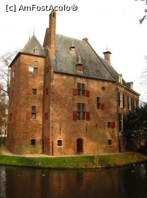 [P19] Castelul Kinkelenburg din Bemmel » foto by Radu Tudoran
 - 
<span class="allrVoted glyphicon glyphicon-heart hidden" id="av711785"></span>
<a class="m-l-10 hidden" id="sv711785" onclick="voting_Foto_DelVot(,711785,14846)" role="button">șterge vot <span class="glyphicon glyphicon-remove"></span></a>
<a id="v9711785" class=" c-red"  onclick="voting_Foto_SetVot(711785)" role="button"><span class="glyphicon glyphicon-heart-empty"></span> <b>LIKE</b> = Votează poza</a> <img class="hidden"  id="f711785W9" src="/imagini/loader.gif" border="0" /><span class="AjErrMes hidden" id="e711785ErM"></span>