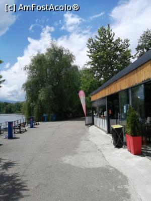 [P23] Terasa interior zoo » foto by nelu73
 - 
<span class="allrVoted glyphicon glyphicon-heart hidden" id="av1234102"></span>
<a class="m-l-10 hidden" id="sv1234102" onclick="voting_Foto_DelVot(,1234102,14876)" role="button">șterge vot <span class="glyphicon glyphicon-remove"></span></a>
<a id="v91234102" class=" c-red"  onclick="voting_Foto_SetVot(1234102)" role="button"><span class="glyphicon glyphicon-heart-empty"></span> <b>LIKE</b> = Votează poza</a> <img class="hidden"  id="f1234102W9" src="/imagini/loader.gif" border="0" /><span class="AjErrMes hidden" id="e1234102ErM"></span>