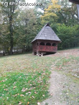 [P18] Căsuța în pantă.  » foto by nelu73
 - 
<span class="allrVoted glyphicon glyphicon-heart hidden" id="av1078505"></span>
<a class="m-l-10 hidden" id="sv1078505" onclick="voting_Foto_DelVot(,1078505,14876)" role="button">șterge vot <span class="glyphicon glyphicon-remove"></span></a>
<a id="v91078505" class=" c-red"  onclick="voting_Foto_SetVot(1078505)" role="button"><span class="glyphicon glyphicon-heart-empty"></span> <b>LIKE</b> = Votează poza</a> <img class="hidden"  id="f1078505W9" src="/imagini/loader.gif" border="0" /><span class="AjErrMes hidden" id="e1078505ErM"></span>