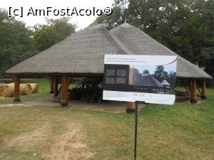 [P38] Sibiu - Muzeul Civilizației Populare Tradiționale ASTRA. Moara cu cai din Lenauheim - Timiș în renovare.  » foto by iulianic
 - 
<span class="allrVoted glyphicon glyphicon-heart hidden" id="av1115353"></span>
<a class="m-l-10 hidden" id="sv1115353" onclick="voting_Foto_DelVot(,1115353,14876)" role="button">șterge vot <span class="glyphicon glyphicon-remove"></span></a>
<a id="v91115353" class=" c-red"  onclick="voting_Foto_SetVot(1115353)" role="button"><span class="glyphicon glyphicon-heart-empty"></span> <b>LIKE</b> = Votează poza</a> <img class="hidden"  id="f1115353W9" src="/imagini/loader.gif" border="0" /><span class="AjErrMes hidden" id="e1115353ErM"></span>