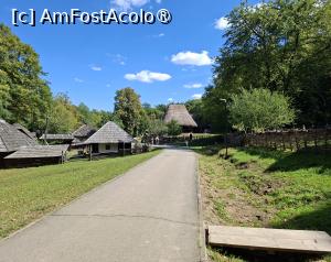 [P17] La plimbare prin muzeu » foto by Carmen Ion
 - 
<span class="allrVoted glyphicon glyphicon-heart hidden" id="av1512852"></span>
<a class="m-l-10 hidden" id="sv1512852" onclick="voting_Foto_DelVot(,1512852,14876)" role="button">șterge vot <span class="glyphicon glyphicon-remove"></span></a>
<a id="v91512852" class=" c-red"  onclick="voting_Foto_SetVot(1512852)" role="button"><span class="glyphicon glyphicon-heart-empty"></span> <b>LIKE</b> = Votează poza</a> <img class="hidden"  id="f1512852W9" src="/imagini/loader.gif" border="0" /><span class="AjErrMes hidden" id="e1512852ErM"></span>