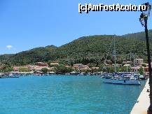 [P16] Portul Vassiliki » foto by valyionsc
 - 
<span class="allrVoted glyphicon glyphicon-heart hidden" id="av449856"></span>
<a class="m-l-10 hidden" id="sv449856" onclick="voting_Foto_DelVot(,449856,14909)" role="button">șterge vot <span class="glyphicon glyphicon-remove"></span></a>
<a id="v9449856" class=" c-red"  onclick="voting_Foto_SetVot(449856)" role="button"><span class="glyphicon glyphicon-heart-empty"></span> <b>LIKE</b> = Votează poza</a> <img class="hidden"  id="f449856W9" src="/imagini/loader.gif" border="0" /><span class="AjErrMes hidden" id="e449856ErM"></span>