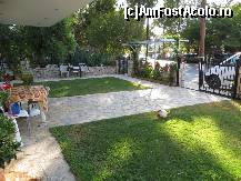 [P04] Maistrali Apartments - gradina » foto by valyionsc
 - 
<span class="allrVoted glyphicon glyphicon-heart hidden" id="av449844"></span>
<a class="m-l-10 hidden" id="sv449844" onclick="voting_Foto_DelVot(,449844,14909)" role="button">șterge vot <span class="glyphicon glyphicon-remove"></span></a>
<a id="v9449844" class=" c-red"  onclick="voting_Foto_SetVot(449844)" role="button"><span class="glyphicon glyphicon-heart-empty"></span> <b>LIKE</b> = Votează poza</a> <img class="hidden"  id="f449844W9" src="/imagini/loader.gif" border="0" /><span class="AjErrMes hidden" id="e449844ErM"></span>