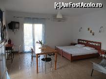 [P06] Maistrali Apartments - studio » foto by valyionsc
 - 
<span class="allrVoted glyphicon glyphicon-heart hidden" id="av449846"></span>
<a class="m-l-10 hidden" id="sv449846" onclick="voting_Foto_DelVot(,449846,14909)" role="button">șterge vot <span class="glyphicon glyphicon-remove"></span></a>
<a id="v9449846" class=" c-red"  onclick="voting_Foto_SetVot(449846)" role="button"><span class="glyphicon glyphicon-heart-empty"></span> <b>LIKE</b> = Votează poza</a> <img class="hidden"  id="f449846W9" src="/imagini/loader.gif" border="0" /><span class="AjErrMes hidden" id="e449846ErM"></span>