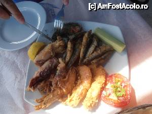 [P09] Restaurantul Manolo, platou cu fructe de mare si peste, portie mica, pentru baietel » foto by sunflower
 - 
<span class="allrVoted glyphicon glyphicon-heart hidden" id="av450596"></span>
<a class="m-l-10 hidden" id="sv450596" onclick="voting_Foto_DelVot(,450596,14929)" role="button">șterge vot <span class="glyphicon glyphicon-remove"></span></a>
<a id="v9450596" class=" c-red"  onclick="voting_Foto_SetVot(450596)" role="button"><span class="glyphicon glyphicon-heart-empty"></span> <b>LIKE</b> = Votează poza</a> <img class="hidden"  id="f450596W9" src="/imagini/loader.gif" border="0" /><span class="AjErrMes hidden" id="e450596ErM"></span>