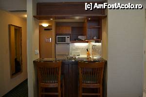 [P06] Kitchenette si zona de luat masa » foto by chrismo
 - 
<span class="allrVoted glyphicon glyphicon-heart hidden" id="av450817"></span>
<a class="m-l-10 hidden" id="sv450817" onclick="voting_Foto_DelVot(,450817,14935)" role="button">șterge vot <span class="glyphicon glyphicon-remove"></span></a>
<a id="v9450817" class=" c-red"  onclick="voting_Foto_SetVot(450817)" role="button"><span class="glyphicon glyphicon-heart-empty"></span> <b>LIKE</b> = Votează poza</a> <img class="hidden"  id="f450817W9" src="/imagini/loader.gif" border="0" /><span class="AjErrMes hidden" id="e450817ErM"></span>