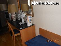 [P11] Rovaniemi - Hotel Rantasipi Pohjanhovi, suportul pentru bagaje deosebit de util.  » foto by iulianic
 - 
<span class="allrVoted glyphicon glyphicon-heart hidden" id="av451694"></span>
<a class="m-l-10 hidden" id="sv451694" onclick="voting_Foto_DelVot(,451694,14955)" role="button">șterge vot <span class="glyphicon glyphicon-remove"></span></a>
<a id="v9451694" class=" c-red"  onclick="voting_Foto_SetVot(451694)" role="button"><span class="glyphicon glyphicon-heart-empty"></span> <b>LIKE</b> = Votează poza</a> <img class="hidden"  id="f451694W9" src="/imagini/loader.gif" border="0" /><span class="AjErrMes hidden" id="e451694ErM"></span>