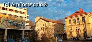[P33] Gara și autogara din Satu Mare » foto by Mioritik
 - 
<span class="allrVoted glyphicon glyphicon-heart hidden" id="av1400669"></span>
<a class="m-l-10 hidden" id="sv1400669" onclick="voting_Foto_DelVot(,1400669,14964)" role="button">șterge vot <span class="glyphicon glyphicon-remove"></span></a>
<a id="v91400669" class=" c-red"  onclick="voting_Foto_SetVot(1400669)" role="button"><span class="glyphicon glyphicon-heart-empty"></span> <b>LIKE</b> = Votează poza</a> <img class="hidden"  id="f1400669W9" src="/imagini/loader.gif" border="0" /><span class="AjErrMes hidden" id="e1400669ErM"></span>