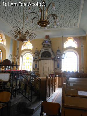 [P53] Satu Mare - Casa de rugăciune, interior. » foto by iulianic
 - 
<span class="allrVoted glyphicon glyphicon-heart hidden" id="av1324688"></span>
<a class="m-l-10 hidden" id="sv1324688" onclick="voting_Foto_DelVot(,1324688,14964)" role="button">șterge vot <span class="glyphicon glyphicon-remove"></span></a>
<a id="v91324688" class=" c-red"  onclick="voting_Foto_SetVot(1324688)" role="button"><span class="glyphicon glyphicon-heart-empty"></span> <b>LIKE</b> = Votează poza</a> <img class="hidden"  id="f1324688W9" src="/imagini/loader.gif" border="0" /><span class="AjErrMes hidden" id="e1324688ErM"></span>