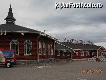 [P03] Santa Claus - Punctul turistic de la Arctic Circle.  » foto by iulianic
 - 
<span class="allrVoted glyphicon glyphicon-heart hidden" id="av451812"></span>
<a class="m-l-10 hidden" id="sv451812" onclick="voting_Foto_DelVot(,451812,14966)" role="button">șterge vot <span class="glyphicon glyphicon-remove"></span></a>
<a id="v9451812" class=" c-red"  onclick="voting_Foto_SetVot(451812)" role="button"><span class="glyphicon glyphicon-heart-empty"></span> <b>LIKE</b> = Votează poza</a> <img class="hidden"  id="f451812W9" src="/imagini/loader.gif" border="0" /><span class="AjErrMes hidden" id="e451812ErM"></span>
