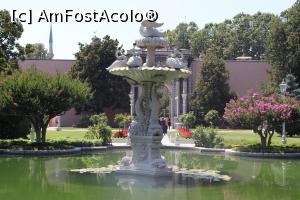[P33] Fantana Dolmabahce » foto by crp1972
 - 
<span class="allrVoted glyphicon glyphicon-heart hidden" id="av1093293"></span>
<a class="m-l-10 hidden" id="sv1093293" onclick="voting_Foto_DelVot(,1093293,14995)" role="button">șterge vot <span class="glyphicon glyphicon-remove"></span></a>
<a id="v91093293" class=" c-red"  onclick="voting_Foto_SetVot(1093293)" role="button"><span class="glyphicon glyphicon-heart-empty"></span> <b>LIKE</b> = Votează poza</a> <img class="hidden"  id="f1093293W9" src="/imagini/loader.gif" border="0" /><span class="AjErrMes hidden" id="e1093293ErM"></span>