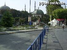 [P04] Istanbul - Ne apropiem de Moscheea Albastra. Deja zarim minaretele. » foto by iulianic
 - 
<span class="allrVoted glyphicon glyphicon-heart hidden" id="av263771"></span>
<a class="m-l-10 hidden" id="sv263771" onclick="voting_Foto_DelVot(,263771,14995)" role="button">șterge vot <span class="glyphicon glyphicon-remove"></span></a>
<a id="v9263771" class=" c-red"  onclick="voting_Foto_SetVot(263771)" role="button"><span class="glyphicon glyphicon-heart-empty"></span> <b>LIKE</b> = Votează poza</a> <img class="hidden"  id="f263771W9" src="/imagini/loader.gif" border="0" /><span class="AjErrMes hidden" id="e263771ErM"></span>