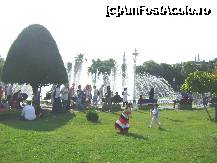[P21] Istanbul - in Piata Sultanahmet, langa fantana arteziana » foto by biancuta
 - 
<span class="allrVoted glyphicon glyphicon-heart hidden" id="av169832"></span>
<a class="m-l-10 hidden" id="sv169832" onclick="voting_Foto_DelVot(,169832,14995)" role="button">șterge vot <span class="glyphicon glyphicon-remove"></span></a>
<a id="v9169832" class=" c-red"  onclick="voting_Foto_SetVot(169832)" role="button"><span class="glyphicon glyphicon-heart-empty"></span> <b>LIKE</b> = Votează poza</a> <img class="hidden"  id="f169832W9" src="/imagini/loader.gif" border="0" /><span class="AjErrMes hidden" id="e169832ErM"></span>