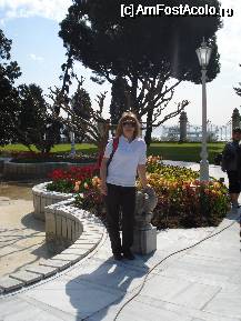 [P16] Istanbul - Dolmabahçe Saray - in curtea palatului, din pacate fantana arteziana nu functiona ( si bazinul era gol ) » foto by Diaura*
 - 
<span class="allrVoted glyphicon glyphicon-heart hidden" id="av62844"></span>
<a class="m-l-10 hidden" id="sv62844" onclick="voting_Foto_DelVot(,62844,14995)" role="button">șterge vot <span class="glyphicon glyphicon-remove"></span></a>
<a id="v962844" class=" c-red"  onclick="voting_Foto_SetVot(62844)" role="button"><span class="glyphicon glyphicon-heart-empty"></span> <b>LIKE</b> = Votează poza</a> <img class="hidden"  id="f62844W9" src="/imagini/loader.gif" border="0" /><span class="AjErrMes hidden" id="e62844ErM"></span>