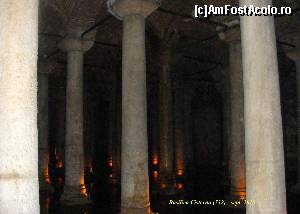 [P13] Dupa cum arata la interior, Basilica cisterna iti lasa imprsia ca a fost un palat caruia i s-a schibat in timp destinatia.  » foto by Puiu2010
 - 
<span class="allrVoted glyphicon glyphicon-heart hidden" id="av676202"></span>
<a class="m-l-10 hidden" id="sv676202" onclick="voting_Foto_DelVot(,676202,14995)" role="button">șterge vot <span class="glyphicon glyphicon-remove"></span></a>
<a id="v9676202" class=" c-red"  onclick="voting_Foto_SetVot(676202)" role="button"><span class="glyphicon glyphicon-heart-empty"></span> <b>LIKE</b> = Votează poza</a> <img class="hidden"  id="f676202W9" src="/imagini/loader.gif" border="0" /><span class="AjErrMes hidden" id="e676202ErM"></span>