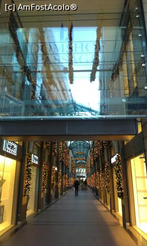 [P10] Galerie comercială în Bremen.  » foto by alinaro
 - 
<span class="allrVoted glyphicon glyphicon-heart hidden" id="av715937"></span>
<a class="m-l-10 hidden" id="sv715937" onclick="voting_Foto_DelVot(,715937,15056)" role="button">șterge vot <span class="glyphicon glyphicon-remove"></span></a>
<a id="v9715937" class=" c-red"  onclick="voting_Foto_SetVot(715937)" role="button"><span class="glyphicon glyphicon-heart-empty"></span> <b>LIKE</b> = Votează poza</a> <img class="hidden"  id="f715937W9" src="/imagini/loader.gif" border="0" /><span class="AjErrMes hidden" id="e715937ErM"></span>