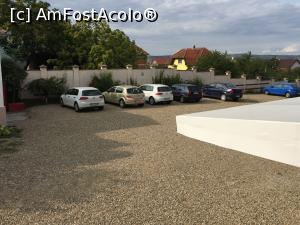 [P07] parcarea » foto by Dan&Ema
 - 
<span class="allrVoted glyphicon glyphicon-heart hidden" id="av901035"></span>
<a class="m-l-10 hidden" id="sv901035" onclick="voting_Foto_DelVot(,901035,15057)" role="button">șterge vot <span class="glyphicon glyphicon-remove"></span></a>
<a id="v9901035" class=" c-red"  onclick="voting_Foto_SetVot(901035)" role="button"><span class="glyphicon glyphicon-heart-empty"></span> <b>LIKE</b> = Votează poza</a> <img class="hidden"  id="f901035W9" src="/imagini/loader.gif" border="0" /><span class="AjErrMes hidden" id="e901035ErM"></span>