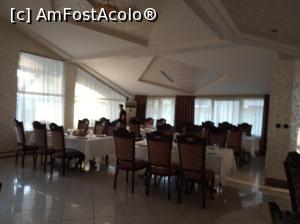 [P05] interior restaurant » foto by ile57b
 - 
<span class="allrVoted glyphicon glyphicon-heart hidden" id="av1092244"></span>
<a class="m-l-10 hidden" id="sv1092244" onclick="voting_Foto_DelVot(,1092244,15057)" role="button">șterge vot <span class="glyphicon glyphicon-remove"></span></a>
<a id="v91092244" class=" c-red"  onclick="voting_Foto_SetVot(1092244)" role="button"><span class="glyphicon glyphicon-heart-empty"></span> <b>LIKE</b> = Votează poza</a> <img class="hidden"  id="f1092244W9" src="/imagini/loader.gif" border="0" /><span class="AjErrMes hidden" id="e1092244ErM"></span>