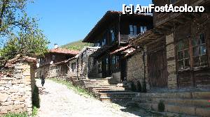 [P03] Jeravna, Bulgaria » foto by severm
 - 
<span class="allrVoted glyphicon glyphicon-heart hidden" id="av455235"></span>
<a class="m-l-10 hidden" id="sv455235" onclick="voting_Foto_DelVot(,455235,15058)" role="button">șterge vot <span class="glyphicon glyphicon-remove"></span></a>
<a id="v9455235" class=" c-red"  onclick="voting_Foto_SetVot(455235)" role="button"><span class="glyphicon glyphicon-heart-empty"></span> <b>LIKE</b> = Votează poza</a> <img class="hidden"  id="f455235W9" src="/imagini/loader.gif" border="0" /><span class="AjErrMes hidden" id="e455235ErM"></span>