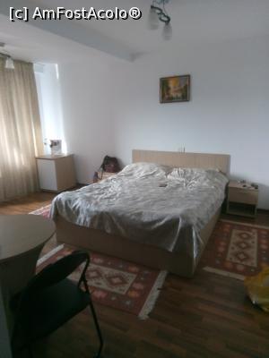 [P16] Camera in care am stat » foto by adriananicoleta
 - 
<span class="allrVoted glyphicon glyphicon-heart hidden" id="av963787"></span>
<a class="m-l-10 hidden" id="sv963787" onclick="voting_Foto_DelVot(,963787,15074)" role="button">șterge vot <span class="glyphicon glyphicon-remove"></span></a>
<a id="v9963787" class=" c-red"  onclick="voting_Foto_SetVot(963787)" role="button"><span class="glyphicon glyphicon-heart-empty"></span> <b>LIKE</b> = Votează poza</a> <img class="hidden"  id="f963787W9" src="/imagini/loader.gif" border="0" /><span class="AjErrMes hidden" id="e963787ErM"></span>