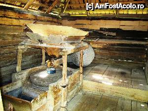 [P05] interior moara » foto by Testosu'
 - 
<span class="allrVoted glyphicon glyphicon-heart hidden" id="av510987"></span>
<a class="m-l-10 hidden" id="sv510987" onclick="voting_Foto_DelVot(,510987,15101)" role="button">șterge vot <span class="glyphicon glyphicon-remove"></span></a>
<a id="v9510987" class=" c-red"  onclick="voting_Foto_SetVot(510987)" role="button"><span class="glyphicon glyphicon-heart-empty"></span> <b>LIKE</b> = Votează poza</a> <img class="hidden"  id="f510987W9" src="/imagini/loader.gif" border="0" /><span class="AjErrMes hidden" id="e510987ErM"></span>