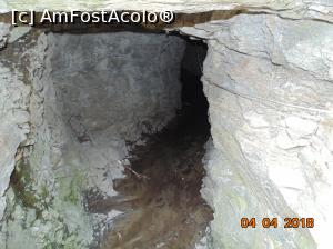 [P12] tunelul sapat in stanca ce duce apa la moara de la tunel » foto by Denisa13
 - 
<span class="allrVoted glyphicon glyphicon-heart hidden" id="av957521"></span>
<a class="m-l-10 hidden" id="sv957521" onclick="voting_Foto_DelVot(,957521,15101)" role="button">șterge vot <span class="glyphicon glyphicon-remove"></span></a>
<a id="v9957521" class=" c-red"  onclick="voting_Foto_SetVot(957521)" role="button"><span class="glyphicon glyphicon-heart-empty"></span> <b>LIKE</b> = Votează poza</a> <img class="hidden"  id="f957521W9" src="/imagini/loader.gif" border="0" /><span class="AjErrMes hidden" id="e957521ErM"></span>