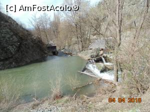 [P15] deasupra barajului, in imediata apropiere sunt 4-5 mori » foto by Denisa13
 - 
<span class="allrVoted glyphicon glyphicon-heart hidden" id="av957524"></span>
<a class="m-l-10 hidden" id="sv957524" onclick="voting_Foto_DelVot(,957524,15101)" role="button">șterge vot <span class="glyphicon glyphicon-remove"></span></a>
<a id="v9957524" class=" c-red"  onclick="voting_Foto_SetVot(957524)" role="button"><span class="glyphicon glyphicon-heart-empty"></span> <b>LIKE</b> = Votează poza</a> <img class="hidden"  id="f957524W9" src="/imagini/loader.gif" border="0" /><span class="AjErrMes hidden" id="e957524ErM"></span>