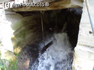 [P17] Morile de apă de pe Valea Rudăriei - capătul dinspre moară al tunelului.  » foto by Cris
 - 
<span class="allrVoted glyphicon glyphicon-heart hidden" id="av833259"></span>
<a class="m-l-10 hidden" id="sv833259" onclick="voting_Foto_DelVot(,833259,15101)" role="button">șterge vot <span class="glyphicon glyphicon-remove"></span></a>
<a id="v9833259" class=" c-red"  onclick="voting_Foto_SetVot(833259)" role="button"><span class="glyphicon glyphicon-heart-empty"></span> <b>LIKE</b> = Votează poza</a> <img class="hidden"  id="f833259W9" src="/imagini/loader.gif" border="0" /><span class="AjErrMes hidden" id="e833259ErM"></span>