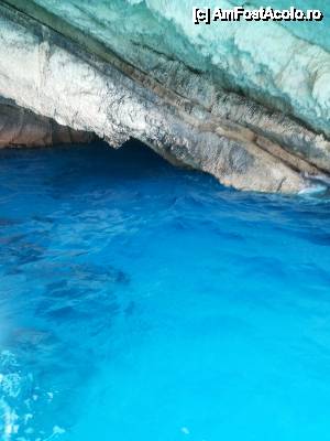[P06] BLUE CAVES » foto by mihaela80
 - 
<span class="allrVoted glyphicon glyphicon-heart hidden" id="av458280"></span>
<a class="m-l-10 hidden" id="sv458280" onclick="voting_Foto_DelVot(,458280,15156)" role="button">șterge vot <span class="glyphicon glyphicon-remove"></span></a>
<a id="v9458280" class=" c-red"  onclick="voting_Foto_SetVot(458280)" role="button"><span class="glyphicon glyphicon-heart-empty"></span> <b>LIKE</b> = Votează poza</a> <img class="hidden"  id="f458280W9" src="/imagini/loader.gif" border="0" /><span class="AjErrMes hidden" id="e458280ErM"></span>