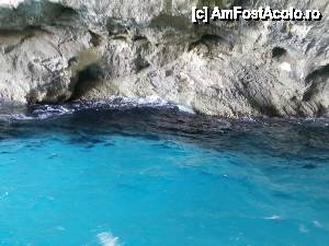 [P07] BLUE CAVES » foto by mihaela80
 - 
<span class="allrVoted glyphicon glyphicon-heart hidden" id="av458281"></span>
<a class="m-l-10 hidden" id="sv458281" onclick="voting_Foto_DelVot(,458281,15156)" role="button">șterge vot <span class="glyphicon glyphicon-remove"></span></a>
<a id="v9458281" class=" c-red"  onclick="voting_Foto_SetVot(458281)" role="button"><span class="glyphicon glyphicon-heart-empty"></span> <b>LIKE</b> = Votează poza</a> <img class="hidden"  id="f458281W9" src="/imagini/loader.gif" border="0" /><span class="AjErrMes hidden" id="e458281ErM"></span>