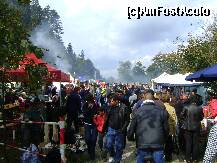 [P09] duminica,mult mai multa lume la festival » foto by chelie_d
 - 
<span class="allrVoted glyphicon glyphicon-heart hidden" id="av144217"></span>
<a class="m-l-10 hidden" id="sv144217" onclick="voting_Foto_DelVot(,144217,15195)" role="button">șterge vot <span class="glyphicon glyphicon-remove"></span></a>
<a id="v9144217" class=" c-red"  onclick="voting_Foto_SetVot(144217)" role="button"><span class="glyphicon glyphicon-heart-empty"></span> <b>LIKE</b> = Votează poza</a> <img class="hidden"  id="f144217W9" src="/imagini/loader.gif" border="0" /><span class="AjErrMes hidden" id="e144217ErM"></span>