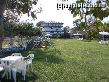 [P10] Hotel Thermaikos, vazut dinspre plaja » foto by Aristiti
 - 
<span class="allrVoted glyphicon glyphicon-heart hidden" id="av459629"></span>
<a class="m-l-10 hidden" id="sv459629" onclick="voting_Foto_DelVot(,459629,15198)" role="button">șterge vot <span class="glyphicon glyphicon-remove"></span></a>
<a id="v9459629" class=" c-red"  onclick="voting_Foto_SetVot(459629)" role="button"><span class="glyphicon glyphicon-heart-empty"></span> <b>LIKE</b> = Votează poza</a> <img class="hidden"  id="f459629W9" src="/imagini/loader.gif" border="0" /><span class="AjErrMes hidden" id="e459629ErM"></span>