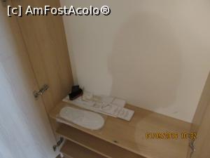 [P10] papuci si alte alea in dulap » foto by adri-nico
 - 
<span class="allrVoted glyphicon glyphicon-heart hidden" id="av785036"></span>
<a class="m-l-10 hidden" id="sv785036" onclick="voting_Foto_DelVot(,785036,15216)" role="button">șterge vot <span class="glyphicon glyphicon-remove"></span></a>
<a id="v9785036" class=" c-red"  onclick="voting_Foto_SetVot(785036)" role="button"><span class="glyphicon glyphicon-heart-empty"></span> <b>LIKE</b> = Votează poza</a> <img class="hidden"  id="f785036W9" src="/imagini/loader.gif" border="0" /><span class="AjErrMes hidden" id="e785036ErM"></span>