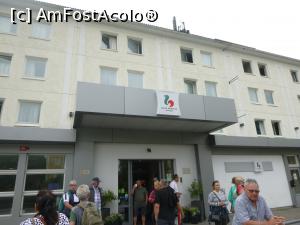 [P02] 2. Intrarea în hotelul „Good Morning”. » foto by doinafil
 - 
<span class="allrVoted glyphicon glyphicon-heart hidden" id="av1326399"></span>
<a class="m-l-10 hidden" id="sv1326399" onclick="voting_Foto_DelVot(,1326399,15217)" role="button">șterge vot <span class="glyphicon glyphicon-remove"></span></a>
<a id="v91326399" class=" c-red"  onclick="voting_Foto_SetVot(1326399)" role="button"><span class="glyphicon glyphicon-heart-empty"></span> <b>LIKE</b> = Votează poza</a> <img class="hidden"  id="f1326399W9" src="/imagini/loader.gif" border="0" /><span class="AjErrMes hidden" id="e1326399ErM"></span>