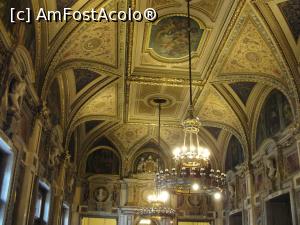 [P08] Opera - Sala compozitorilor » foto by RoxanaGRS
 - 
<span class="allrVoted glyphicon glyphicon-heart hidden" id="av906588"></span>
<a class="m-l-10 hidden" id="sv906588" onclick="voting_Foto_DelVot(,906588,15241)" role="button">șterge vot <span class="glyphicon glyphicon-remove"></span></a>
<a id="v9906588" class=" c-red"  onclick="voting_Foto_SetVot(906588)" role="button"><span class="glyphicon glyphicon-heart-empty"></span> <b>LIKE</b> = Votează poza</a> <img class="hidden"  id="f906588W9" src="/imagini/loader.gif" border="0" /><span class="AjErrMes hidden" id="e906588ErM"></span>