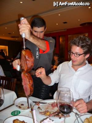 [P12] Churrascaria - Mod de servire » foto by iib
 - 
<span class="allrVoted glyphicon glyphicon-heart hidden" id="av463829"></span>
<a class="m-l-10 hidden" id="sv463829" onclick="voting_Foto_DelVot(,463829,15276)" role="button">șterge vot <span class="glyphicon glyphicon-remove"></span></a>
<a id="v9463829" class=" c-red"  onclick="voting_Foto_SetVot(463829)" role="button"><span class="glyphicon glyphicon-heart-empty"></span> <b>LIKE</b> = Votează poza</a> <img class="hidden"  id="f463829W9" src="/imagini/loader.gif" border="0" /><span class="AjErrMes hidden" id="e463829ErM"></span>