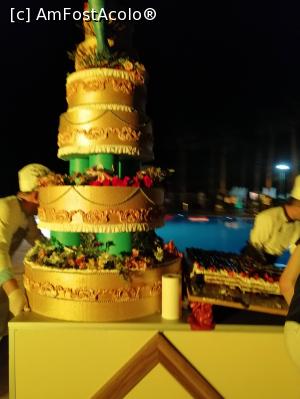 [P22] Gala night 8 » foto by diadiro
 - 
<span class="allrVoted glyphicon glyphicon-heart hidden" id="av1305246"></span>
<a class="m-l-10 hidden" id="sv1305246" onclick="voting_Foto_DelVot(,1305246,15280)" role="button">șterge vot <span class="glyphicon glyphicon-remove"></span></a>
<a id="v91305246" class=" c-red"  onclick="voting_Foto_SetVot(1305246)" role="button"><span class="glyphicon glyphicon-heart-empty"></span> <b>LIKE</b> = Votează poza</a> <img class="hidden"  id="f1305246W9" src="/imagini/loader.gif" border="0" /><span class="AjErrMes hidden" id="e1305246ErM"></span>